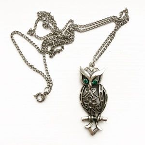 Vintage pewter & emerald owl pendant necklace